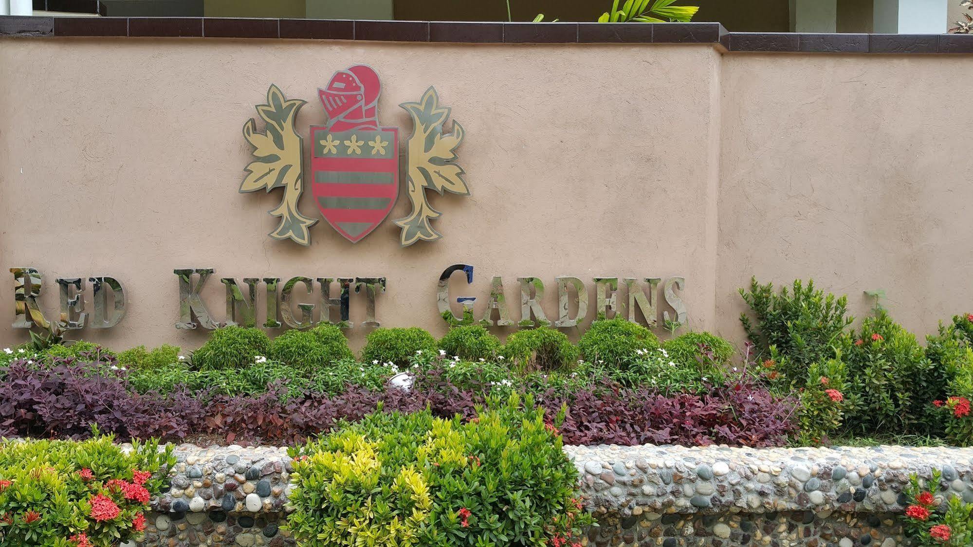 Отель Red Knight Gardens Davao Экстерьер фото